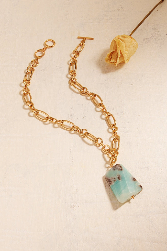 DS1N056_JET AMAZONITE