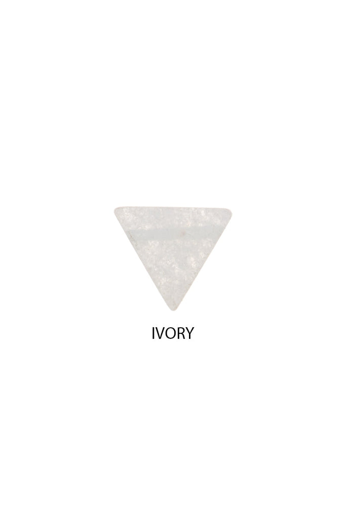 DS1N061_IVORY